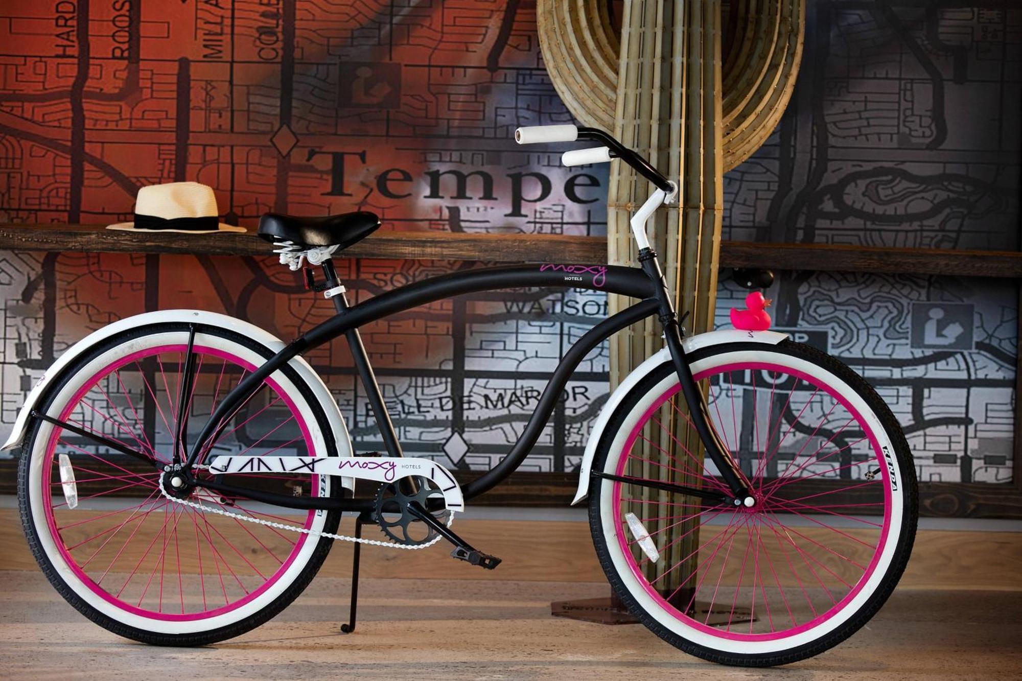 Moxy Phoenix Tempe/Asu Area Ngoại thất bức ảnh