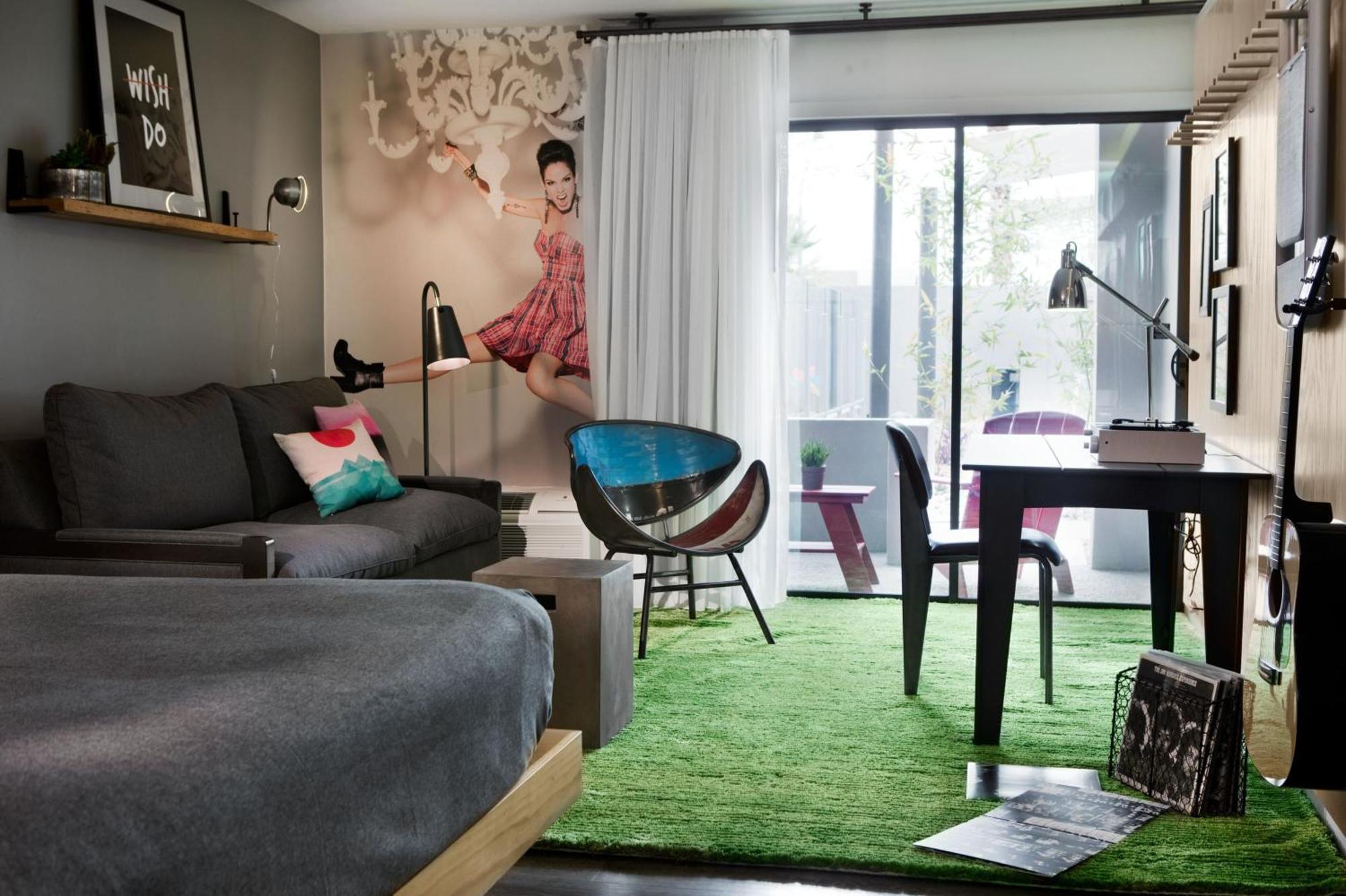 Moxy Phoenix Tempe/Asu Area Ngoại thất bức ảnh