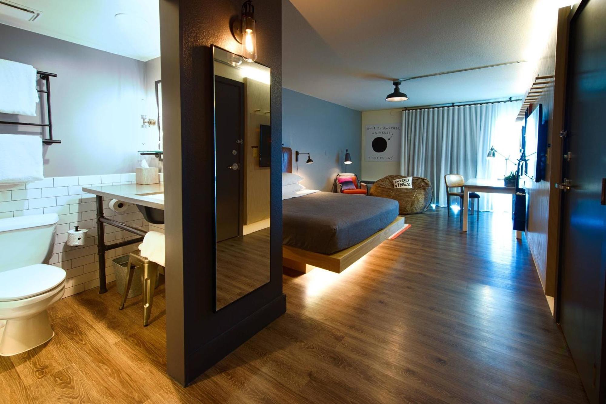 Moxy Phoenix Tempe/Asu Area Ngoại thất bức ảnh