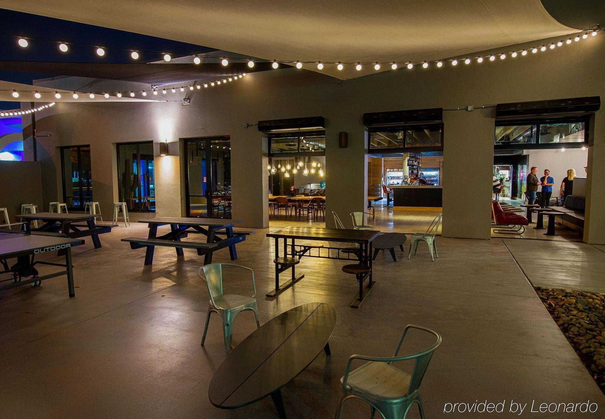 Moxy Phoenix Tempe/Asu Area Ngoại thất bức ảnh