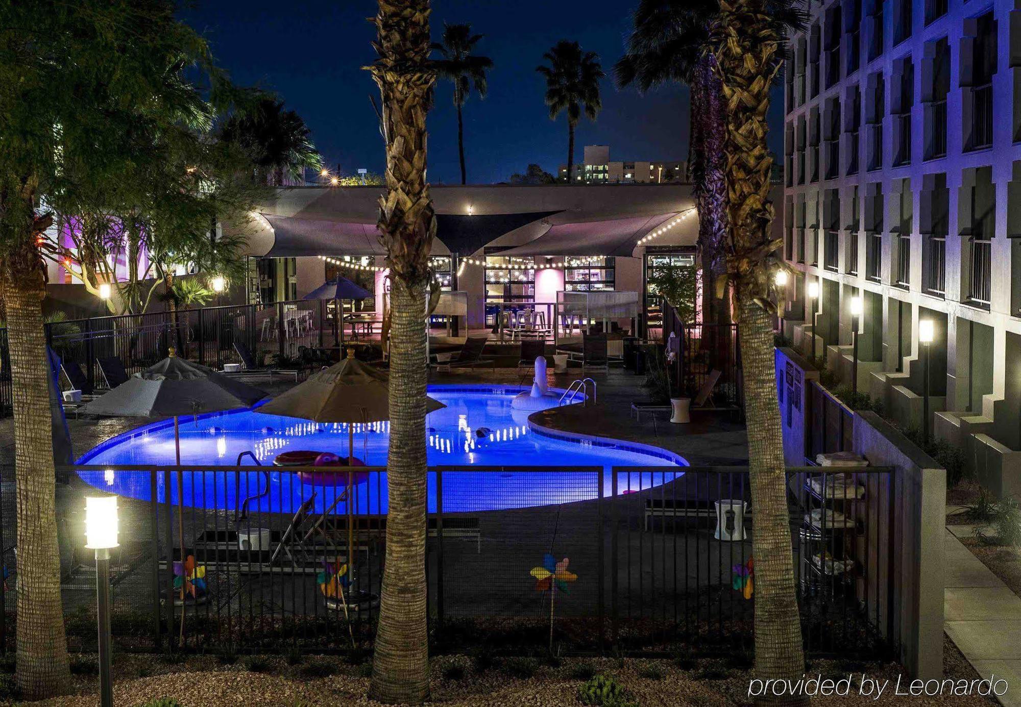 Moxy Phoenix Tempe/Asu Area Ngoại thất bức ảnh