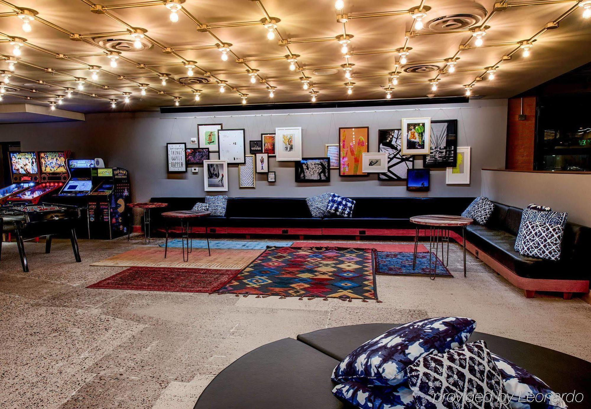 Moxy Phoenix Tempe/Asu Area Ngoại thất bức ảnh