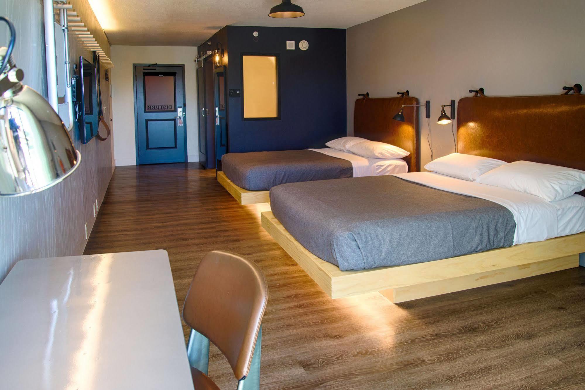 Moxy Phoenix Tempe/Asu Area Ngoại thất bức ảnh