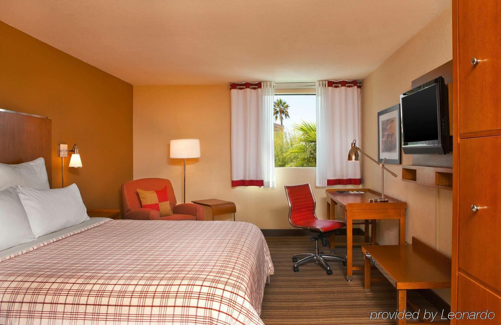 Moxy Phoenix Tempe/Asu Area Ngoại thất bức ảnh